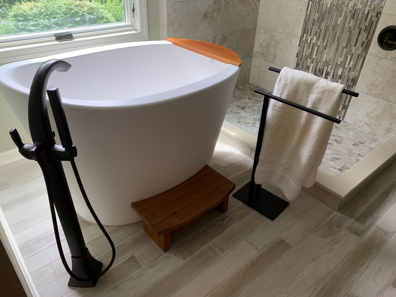 ᐈLuxury 【Aquatica True Ofuro Freestanding Stone Japanese Soaking